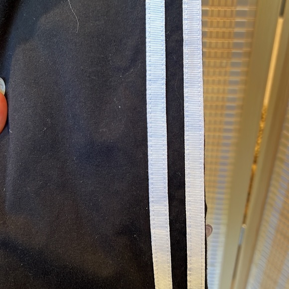 Adidas black with white stripe track legging - Picture 4 of 4